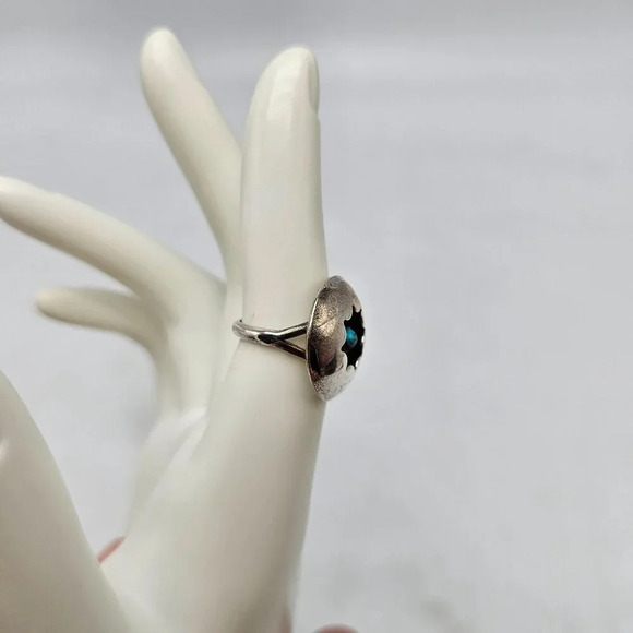 Vintage Sterling Silver Shadowbox Turquoise Starburst Ring Size 6.25